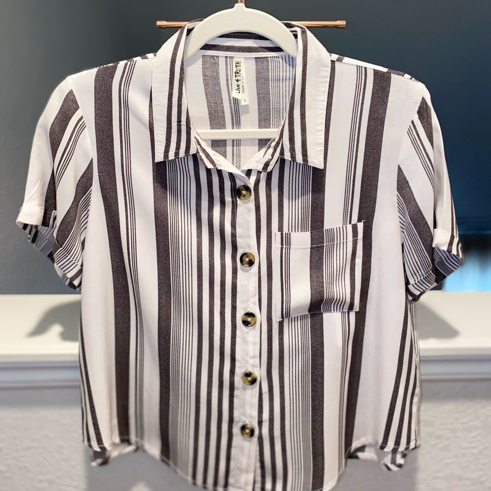 Live 4 Truth - Stripped Shirt